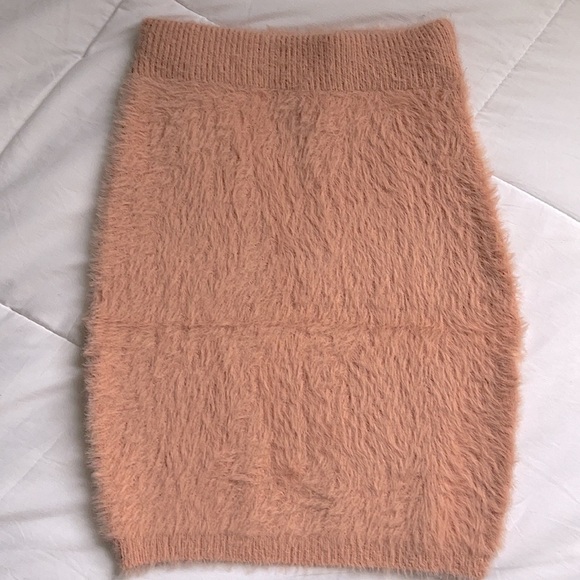 Crop Tank & Skirt SET - Picture 7 of 13